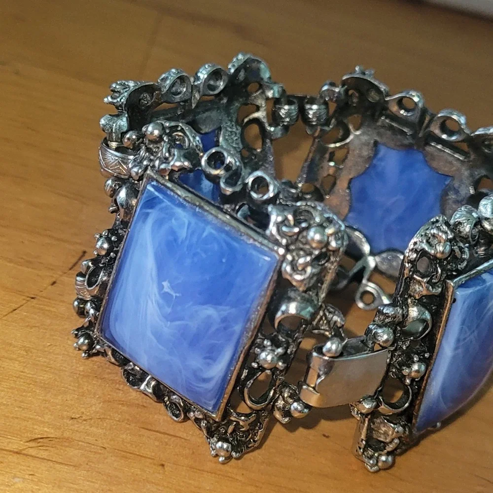Vintage Ornate Blue Cabochon Bracelet Silver Tone Hinged Panel Statement